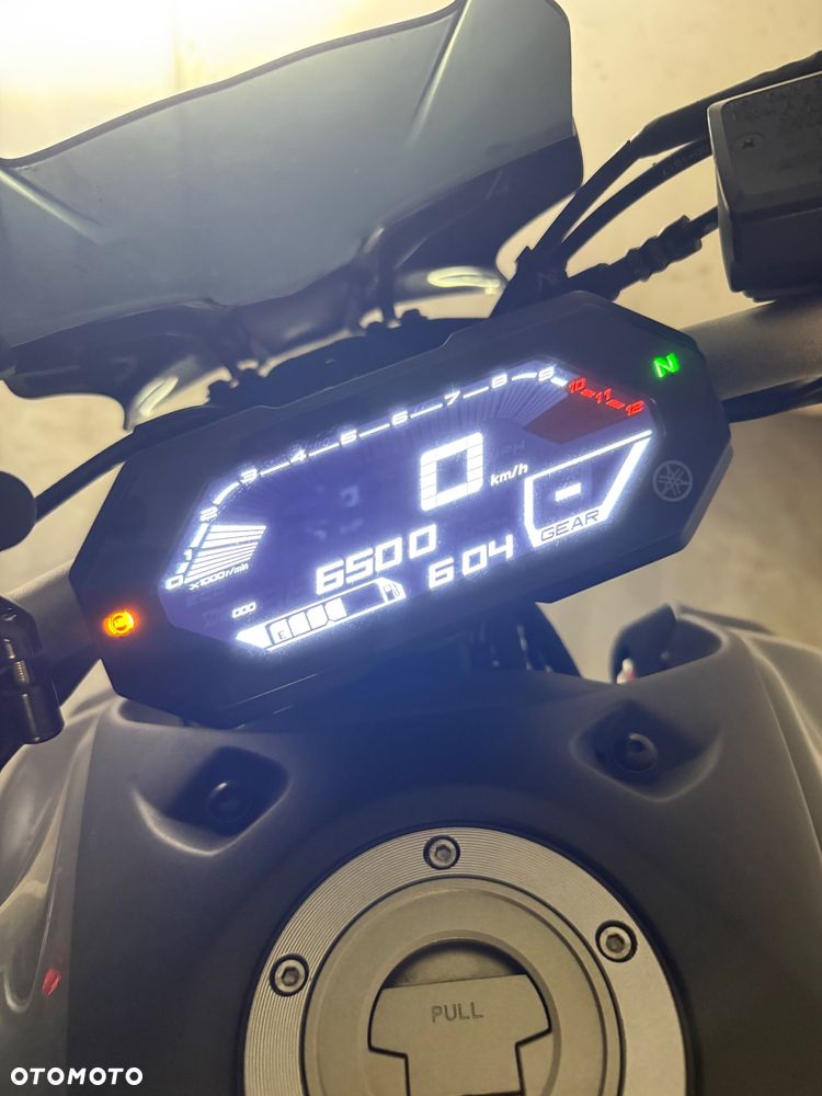 Yamaha MT - 5
