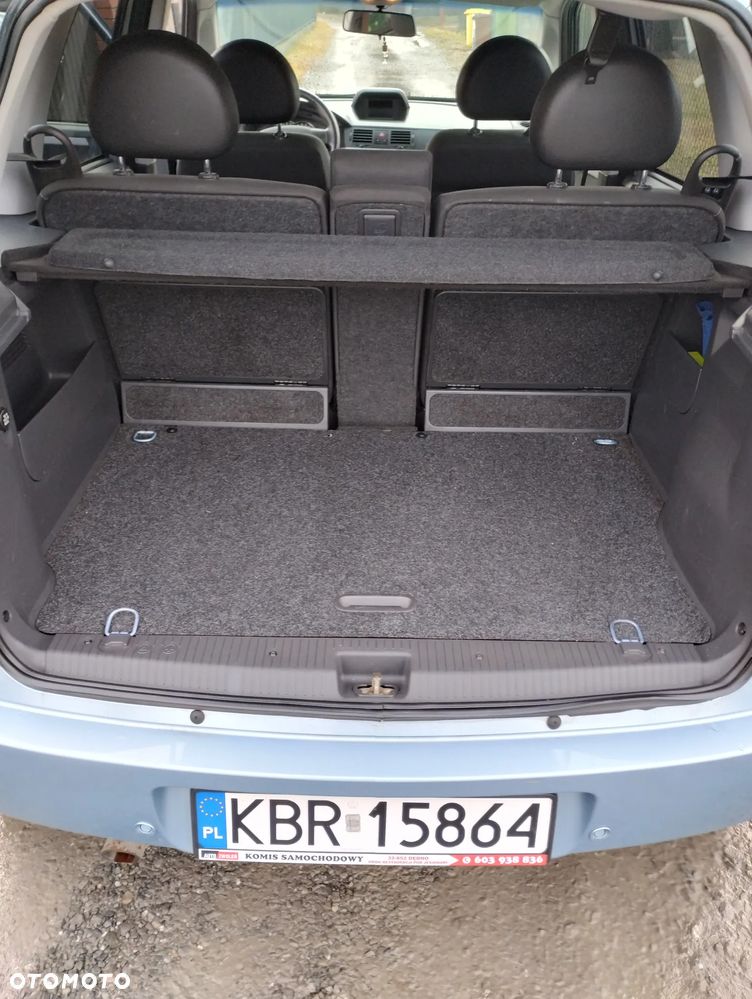 Opel Meriva - 16