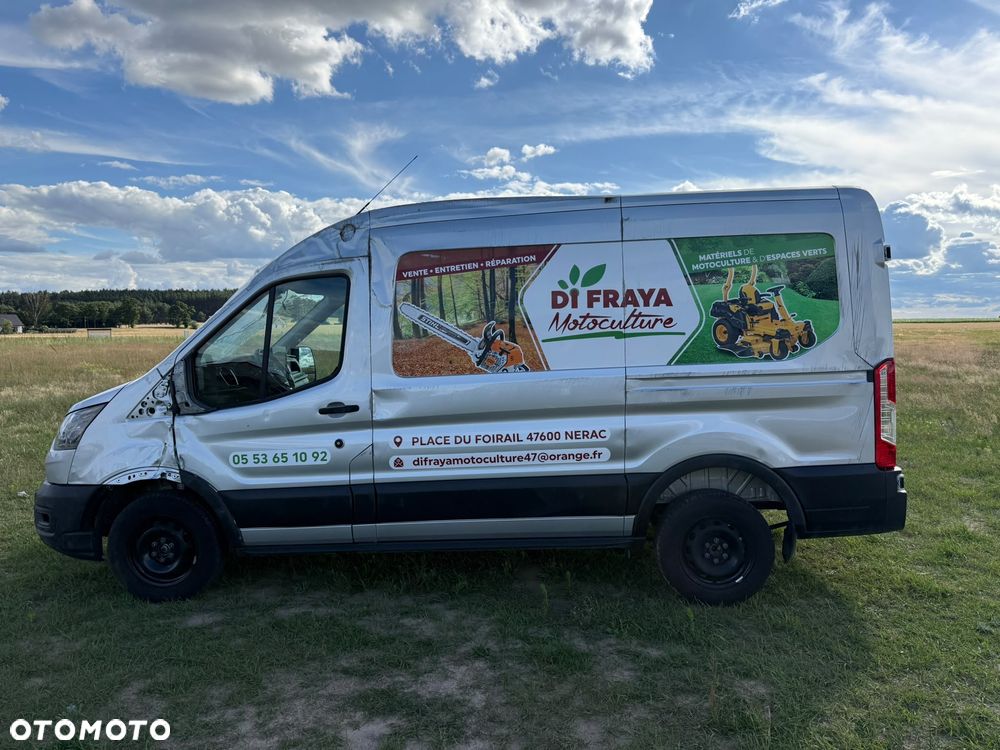 Ford Transit - 32