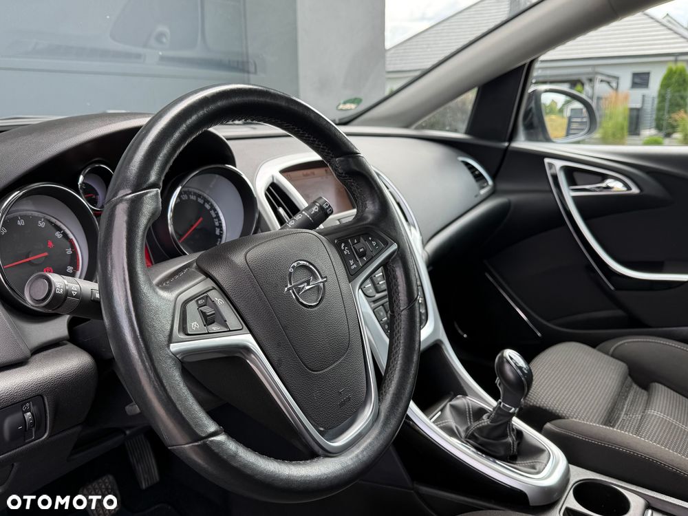 Opel Astra 1.4 Turbo Color Edition - 14