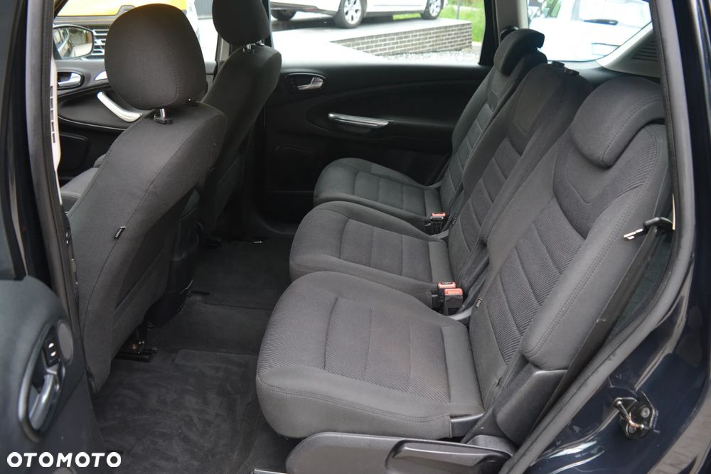 Ford S-Max 2.0 TDCi DPF Titanium - 11