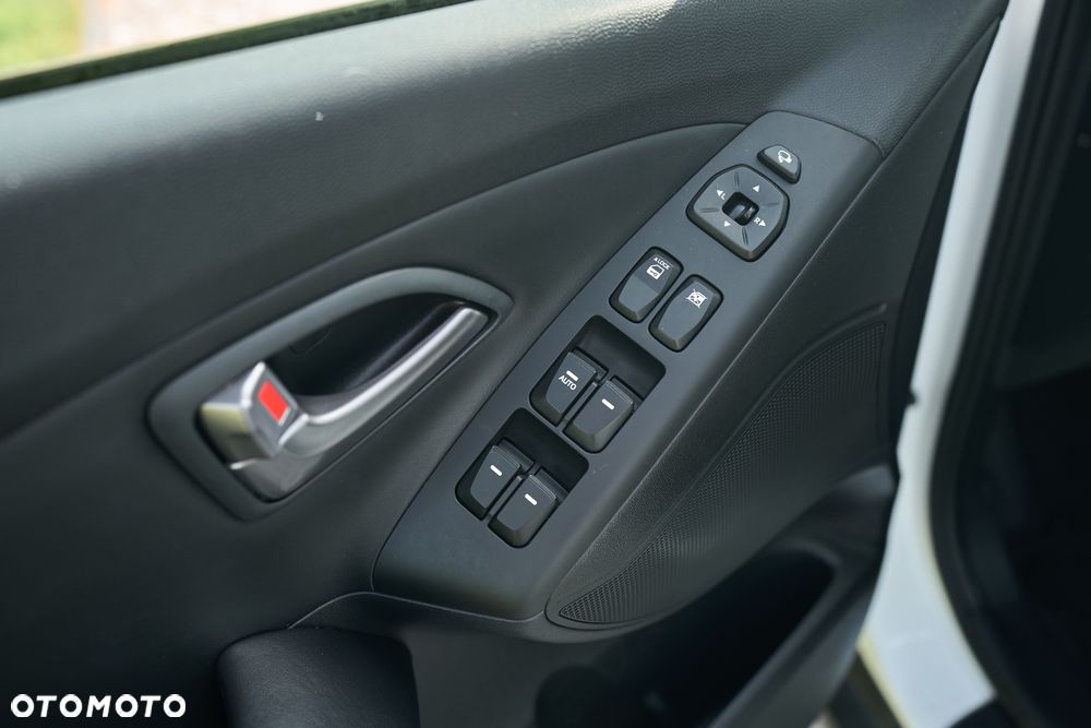 Hyundai ix35 - 13