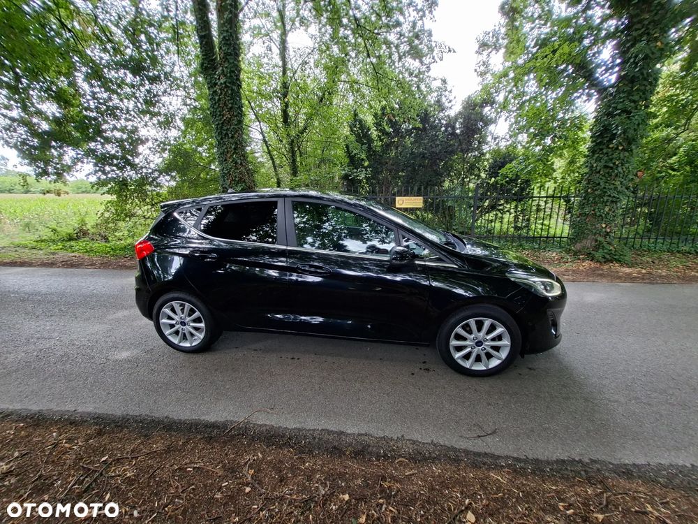 Ford Fiesta 1.0 EcoBoost S&S TITANIUM - 5
