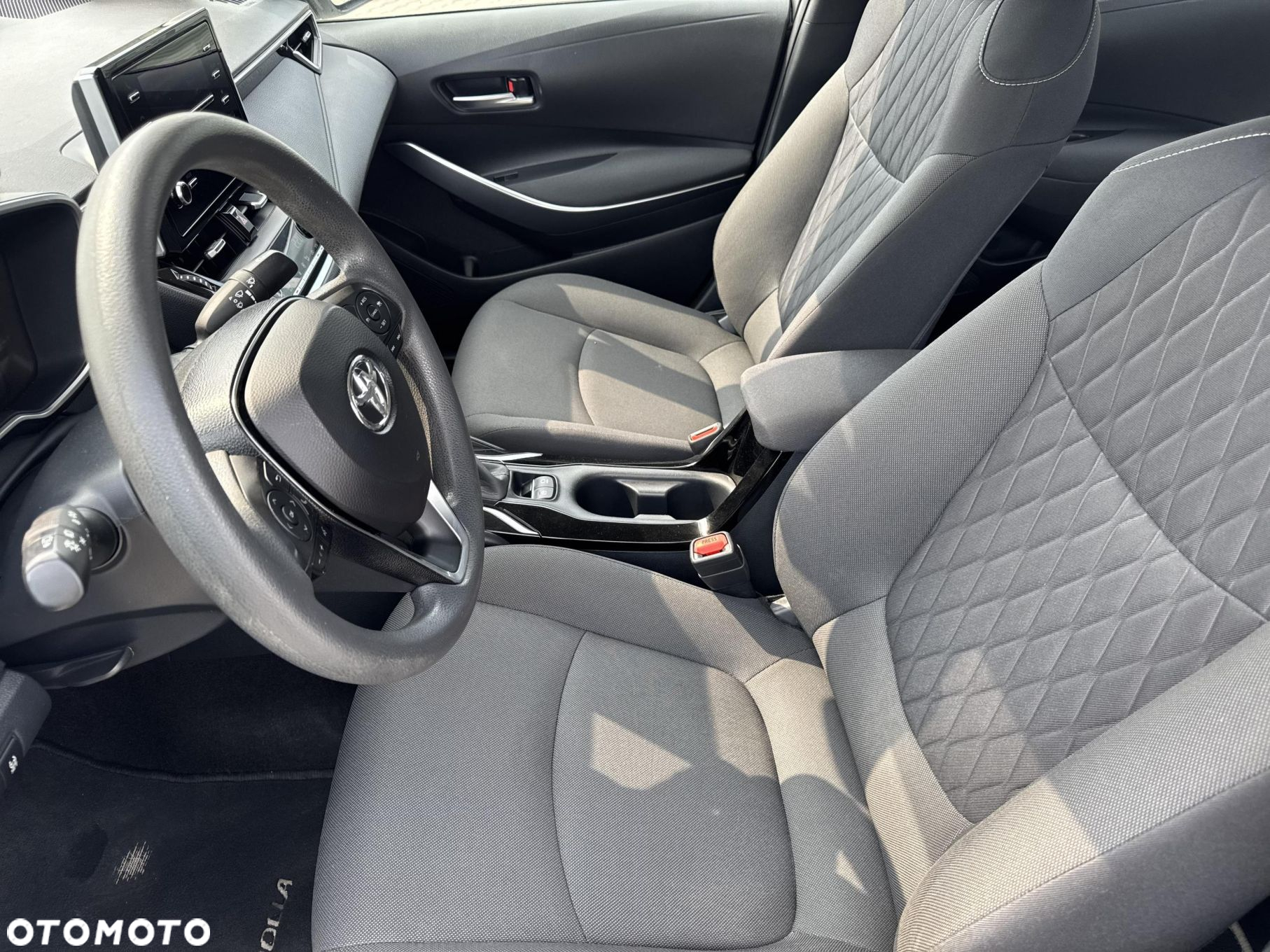 Toyota Corolla - 15