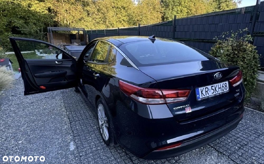 Kia Optima - 4