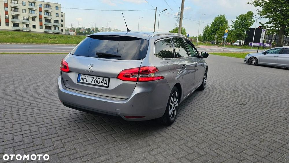 Peugeot 308 1.5 BlueHDi Allure Pack S&S EAT8 - 17