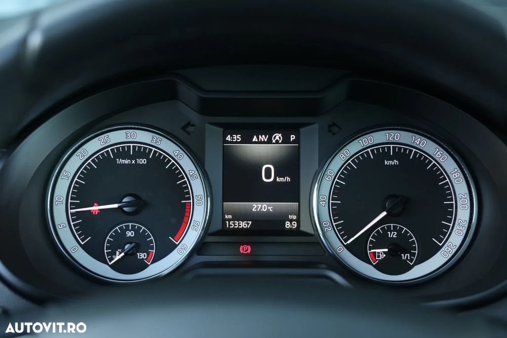 Skoda Octavia 1.6 TDI DSG Ambition - 21
