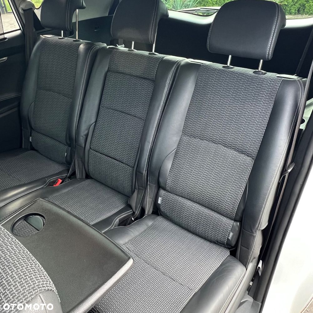Toyota Verso 1.8 Premium 7os MS - 29