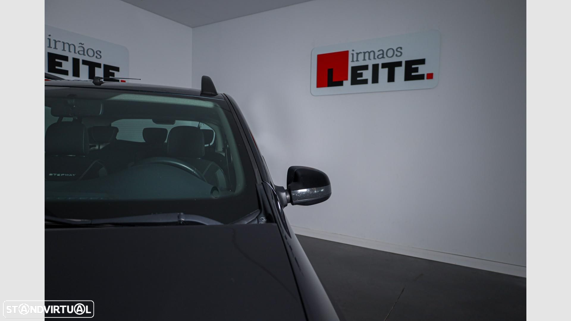 Dacia Sandero 0.9 TCe Stepway - 4