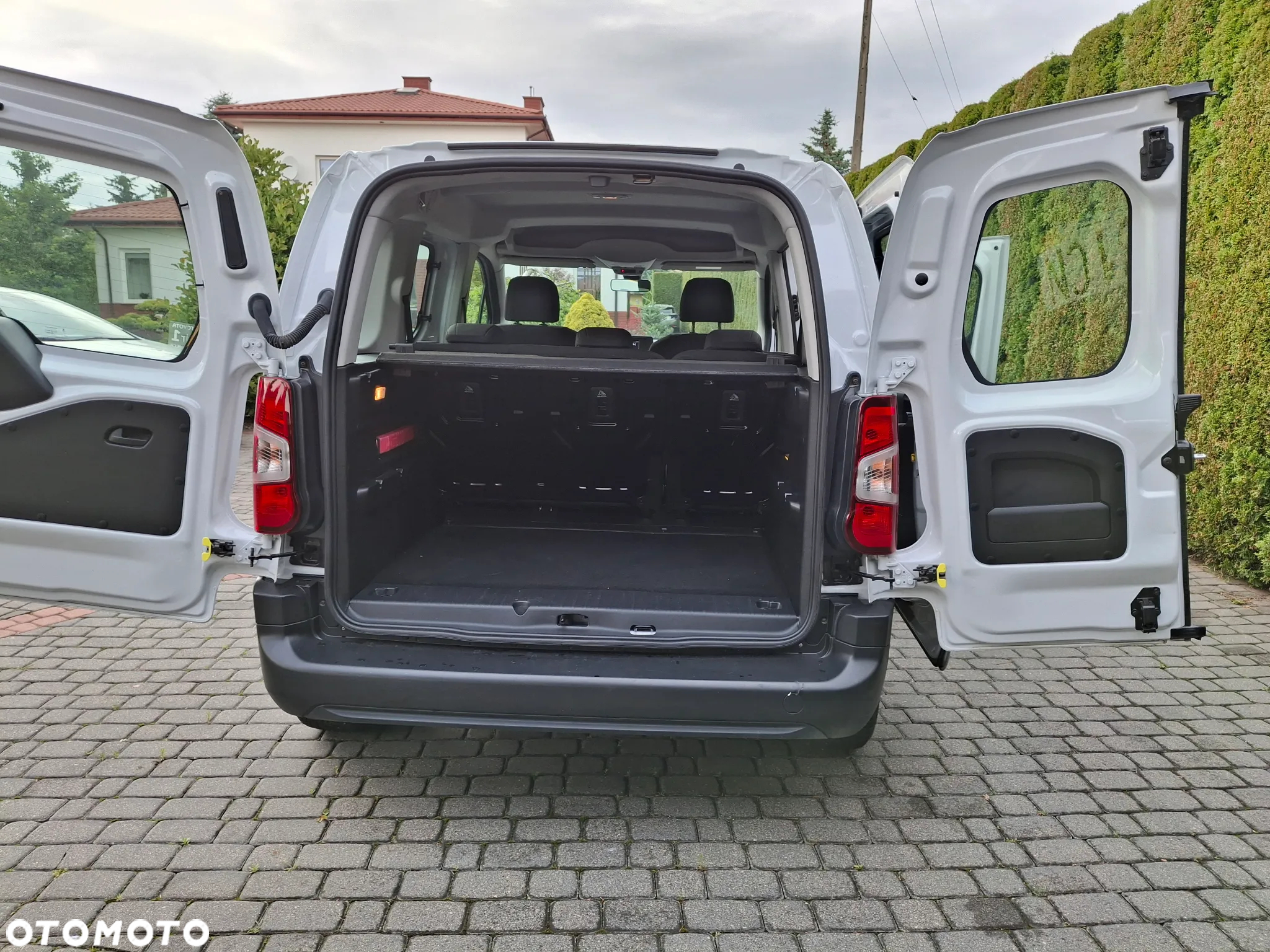 Toyota Proace City Verso 1.5 D-4D Business - 27