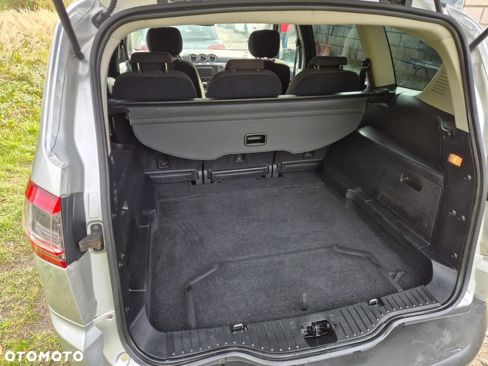 Ford S-Max 2.0 TDCi DPF Trend - 9