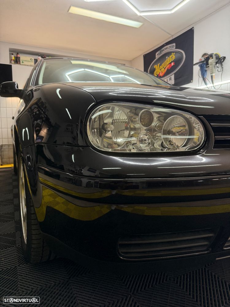 VW Golf 1.6i 25 Anos - 18