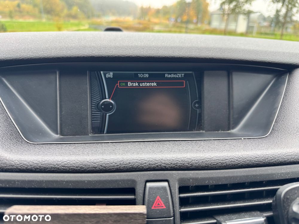 BMW X1 xDrive18d - 15