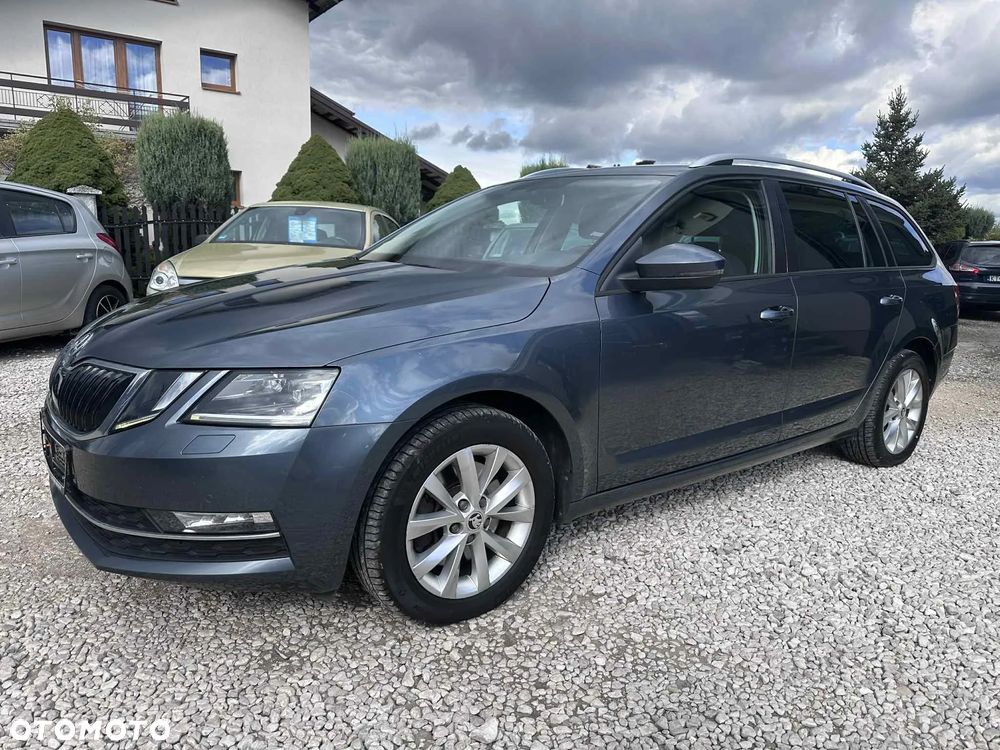 Skoda Octavia 2.0 TDI 4x4 Style DSG - 5