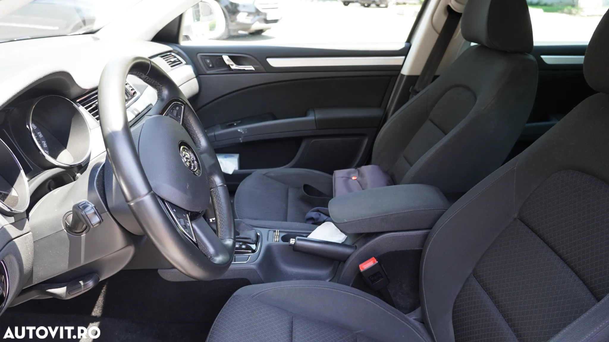 Skoda Superb 2.0 TDI 4X4 Ambition - 6