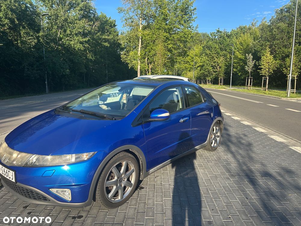 Honda Civic 1.8 Comfort - 1