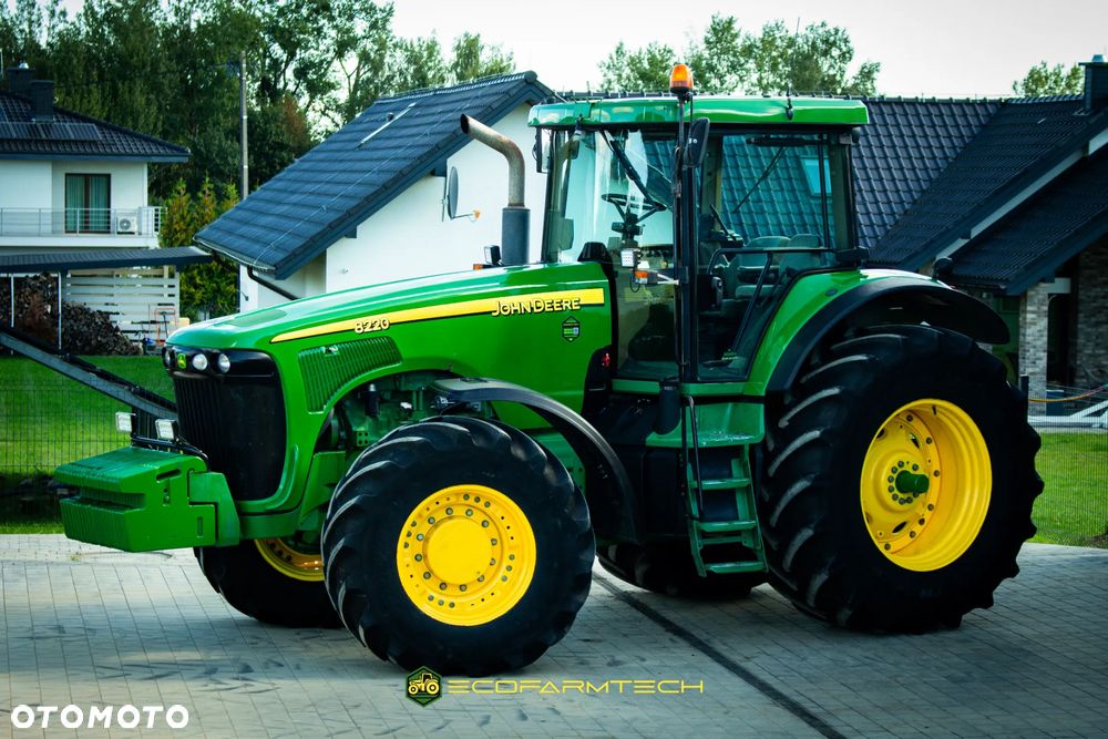 John Deere 8220 - 4