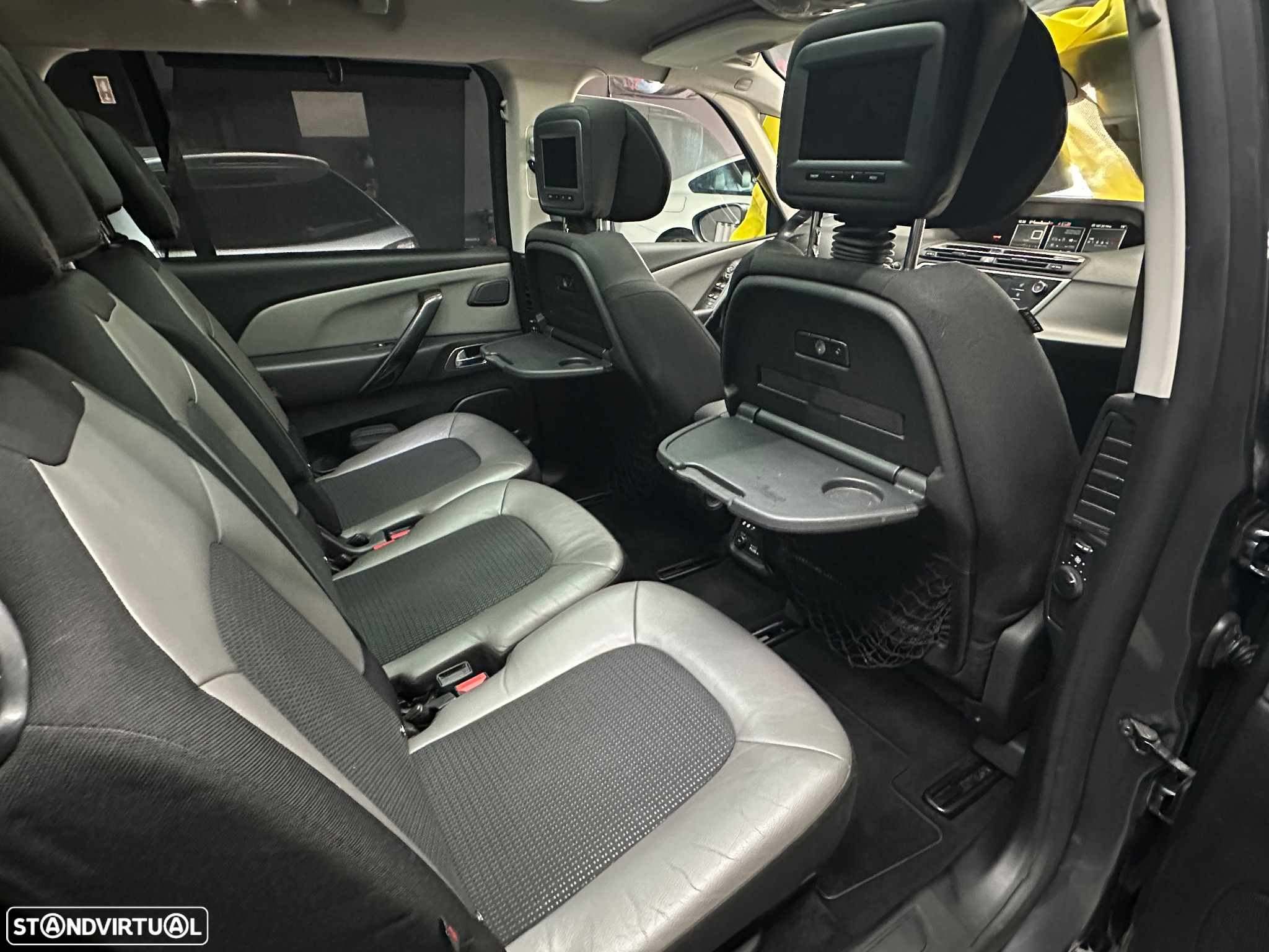 Citroën C4 Grand Picasso 2.0 BlueHDi Exclusive - 27