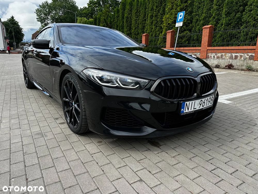 BMW Seria 8 - 18