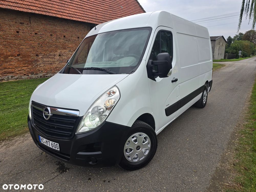 Opel Movano