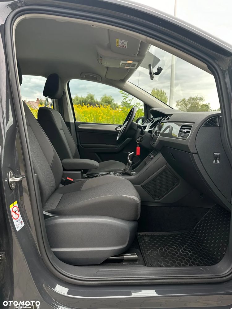 Volkswagen Touran 1.5 TSI EVO Trendline - 14