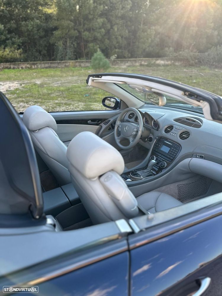 Mercedes-Benz SL 500 Standard - 3