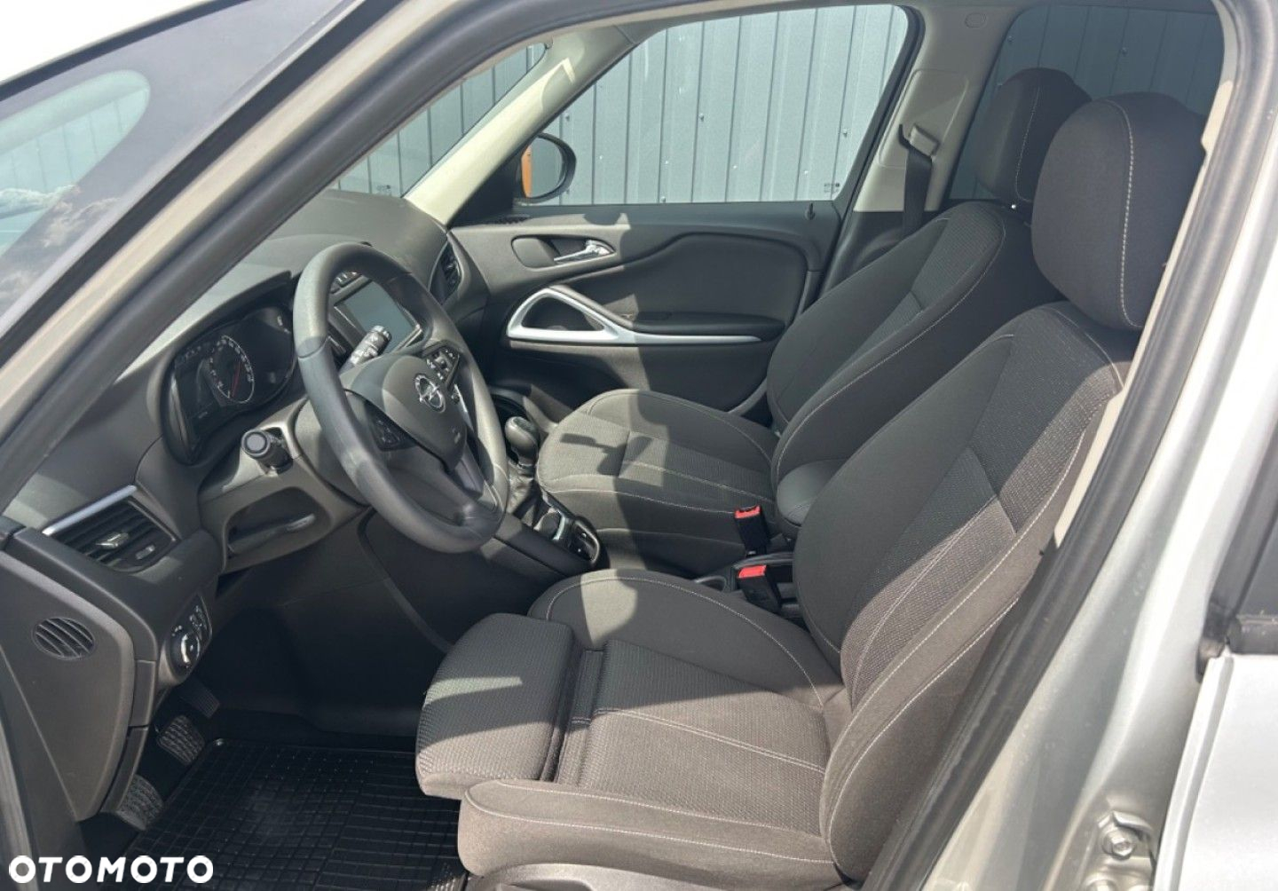 Opel Zafira - 11