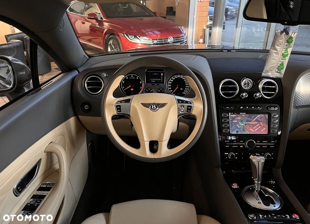 Bentley Continental GT - 14