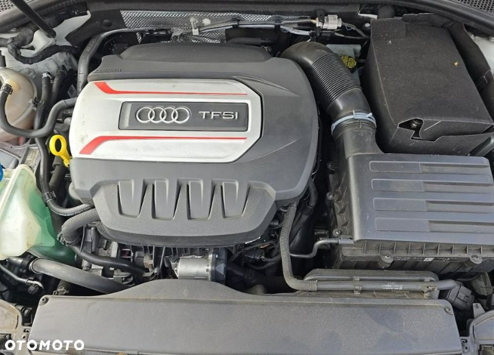 Audi S3 S tronic - 12