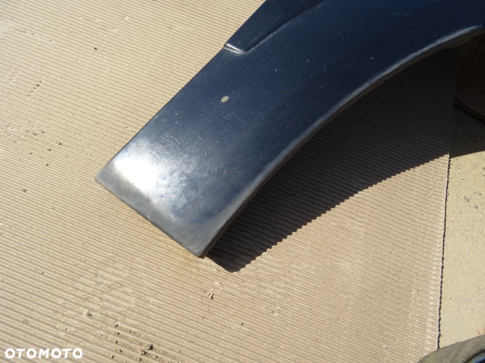 Błotnik Prawy Przód Opel Astra H - 7