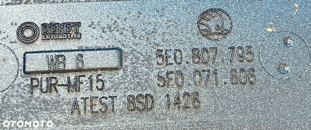 SKODA OCTAVIA III 3 SPOILER ZDERZAKA PRZÓD 5E0807795 - 9