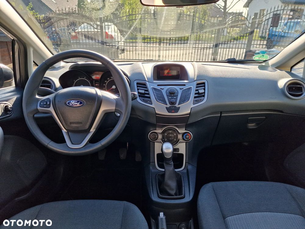 Ford Fiesta 1.25 Trend EU5 - 17