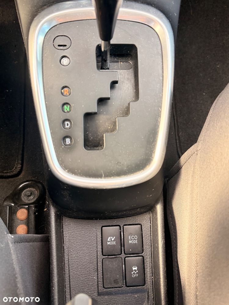Toyota Yaris - 18