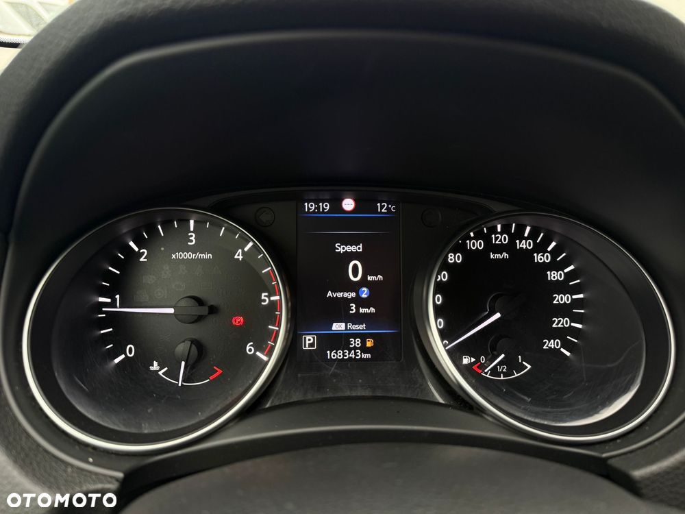Nissan Qashqai 1.7 dCi 4x4 Tekna Xtronic - 16