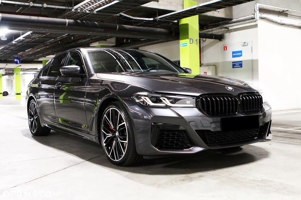 BMW Seria 5 540i xDrive M Sport sport - 12