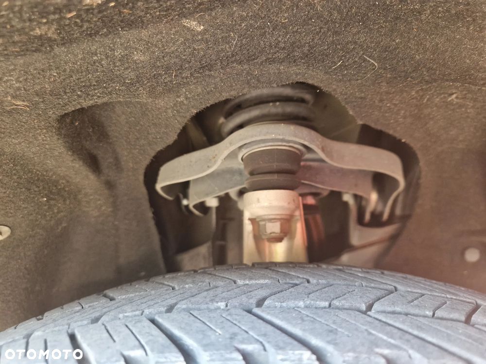Jeep Grand Cherokee 3.6 V6 Laredo - 33