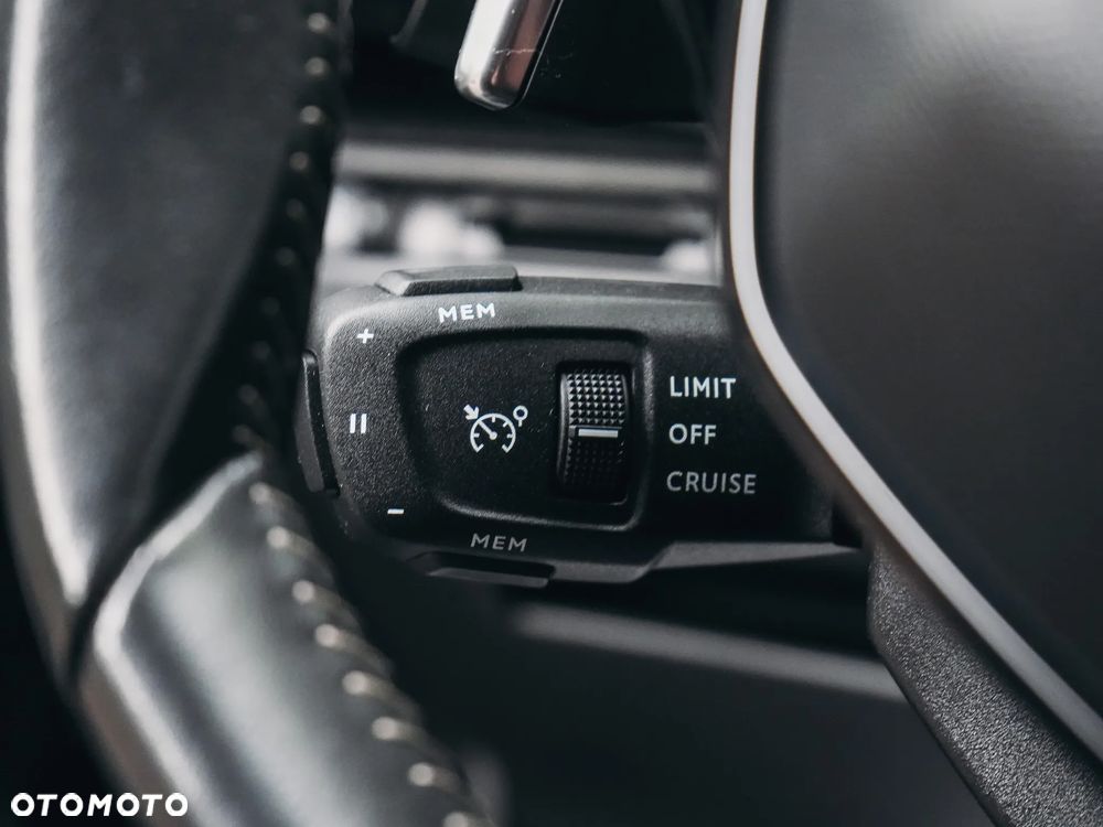 Peugeot 5008 - 18