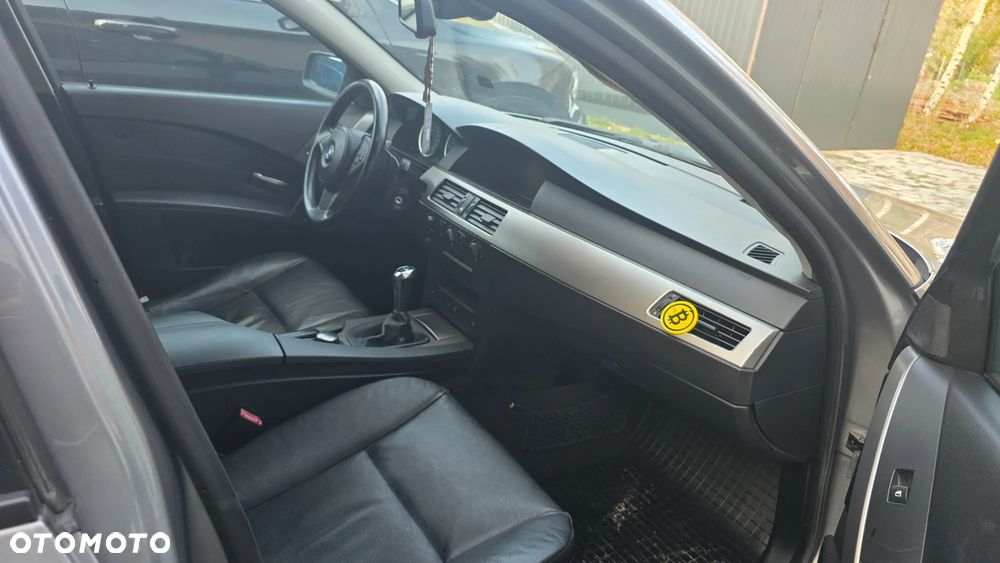 BMW Seria 5 525i - 19