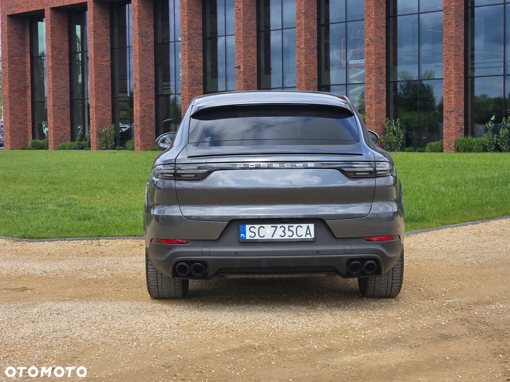Porsche Cayenne Standard - 8