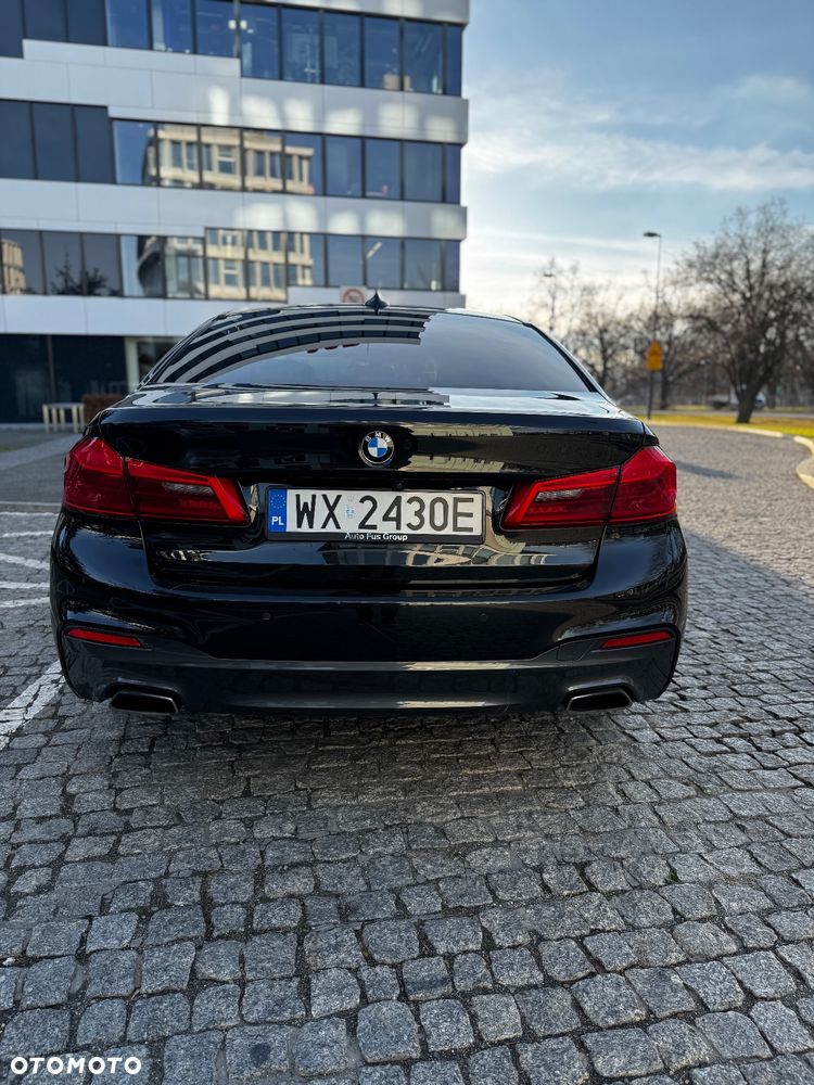 BMW Seria 5 525d M Sport sport - 9