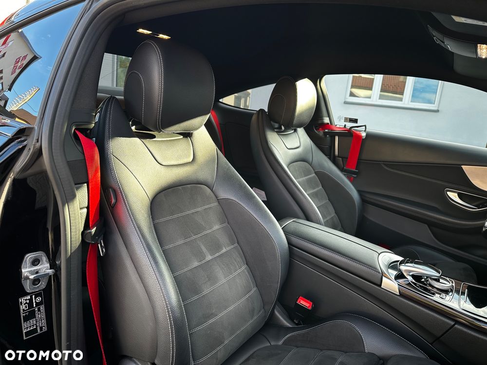 Mercedes-Benz Klasa C 200 9G-TRONIC - 30