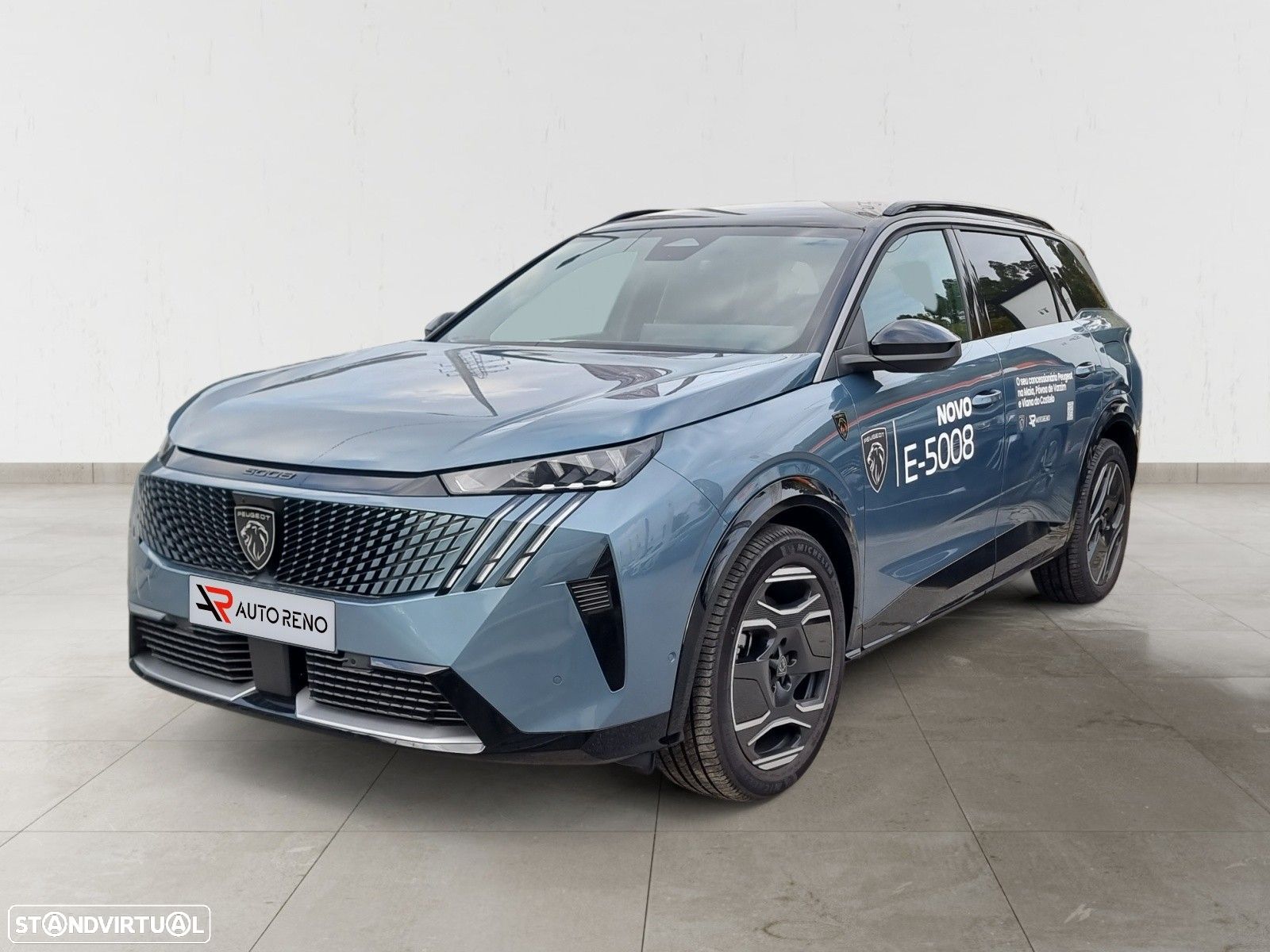 Peugeot E-5008 - 1