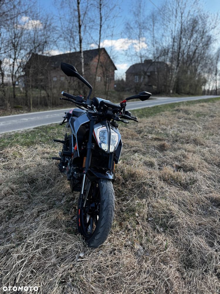 KTM Duke - 13