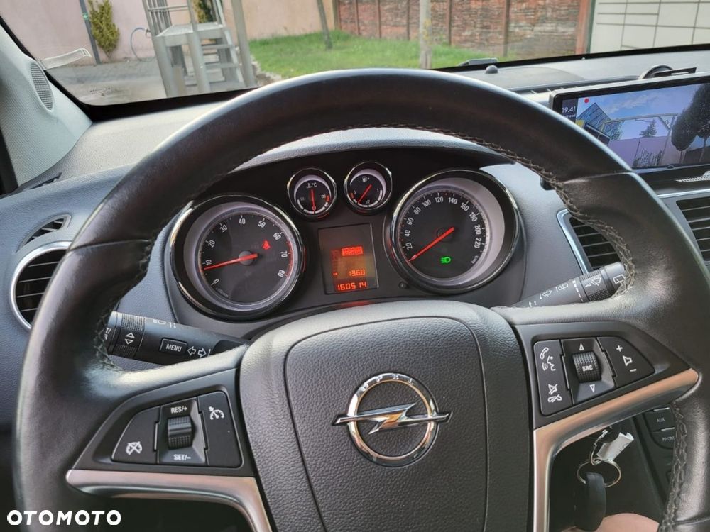 Opel Meriva - 11