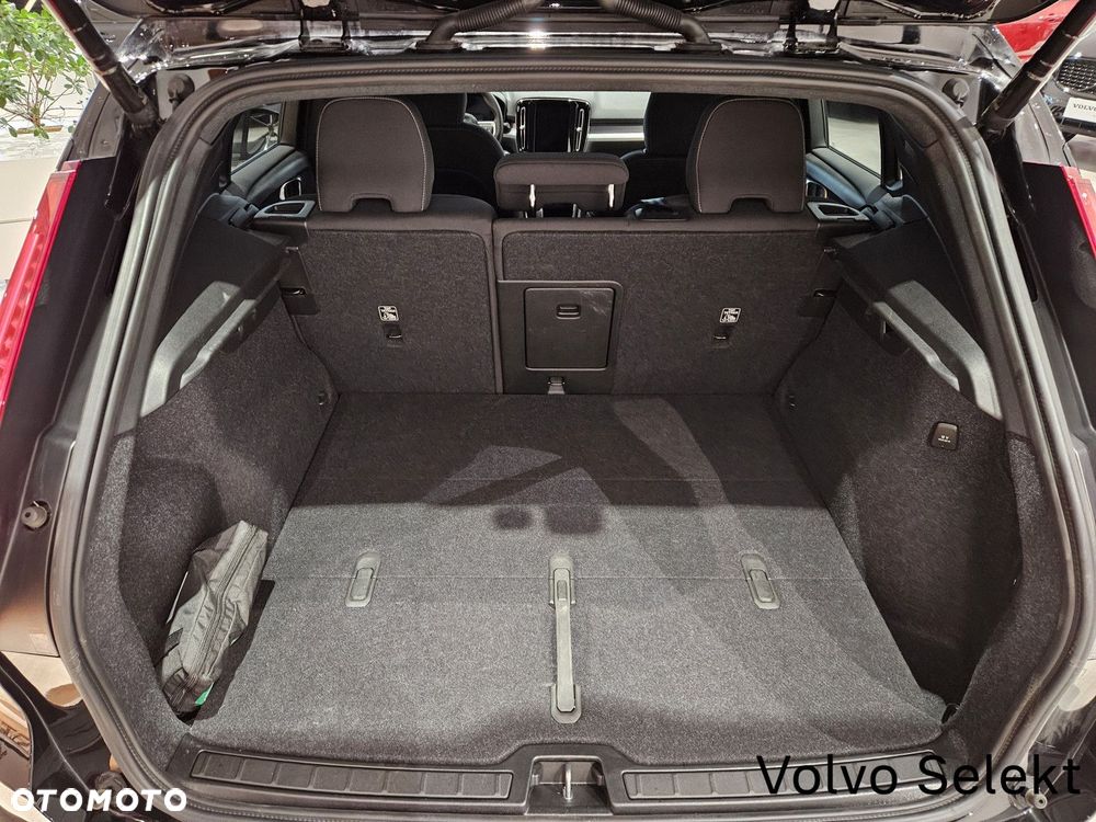 Volvo XC 40 - 30