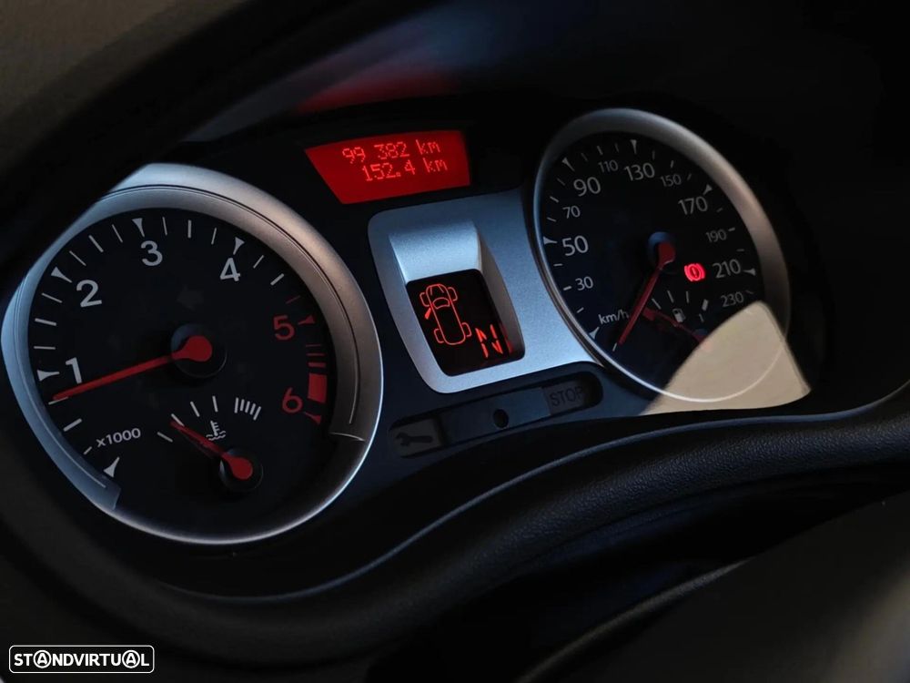 Renault Clio 1.5 dCi Dynamique S C.Reb. - 50