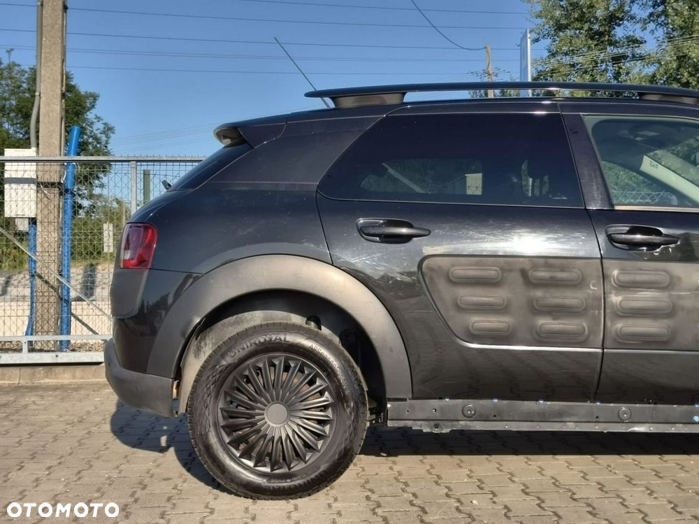 Citroën C4 Cactus - 17