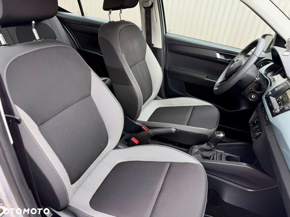 Skoda Fabia 1.0 TSI Ambition - 6