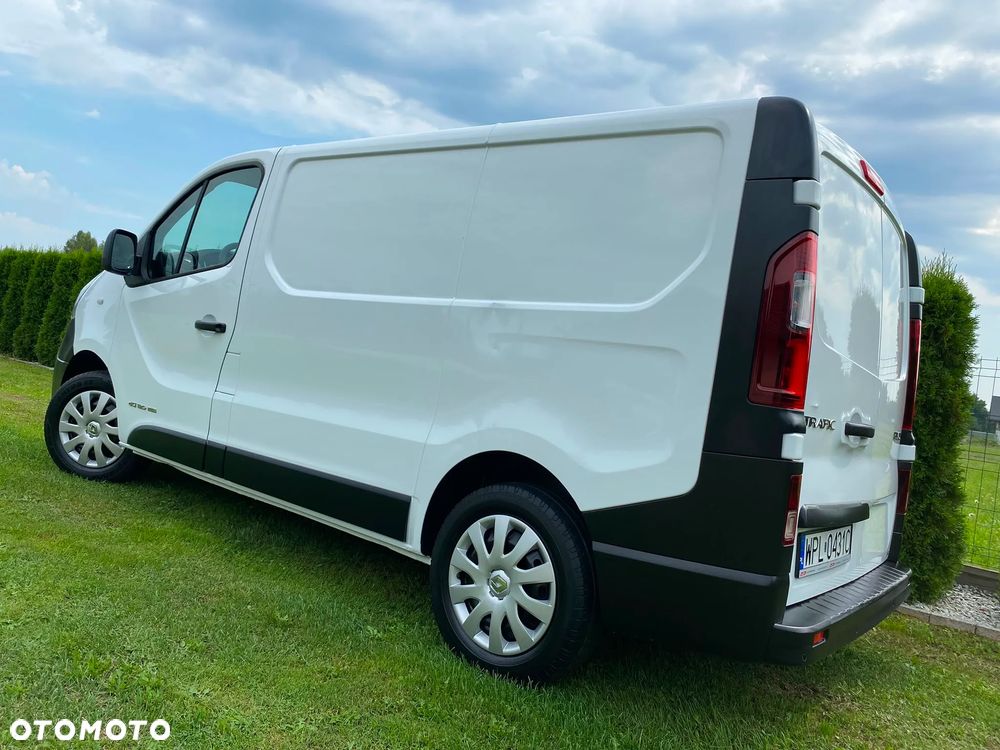 Renault TRAFIC - 9