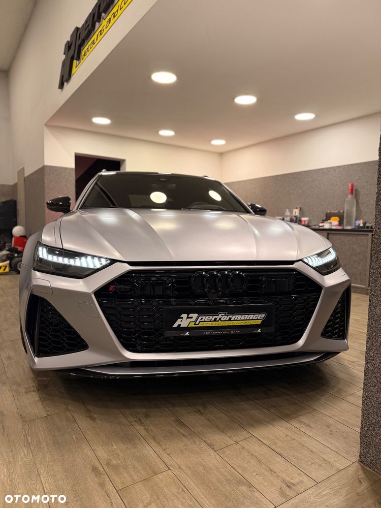 Audi RS6 Avant - 20
